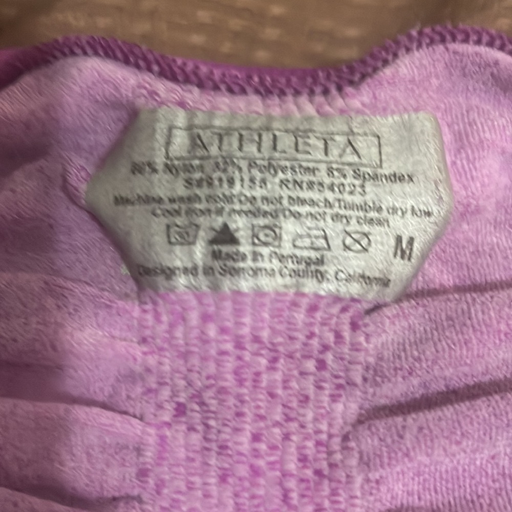 Athleta Short Sleeve Top - Picture 3 of 5